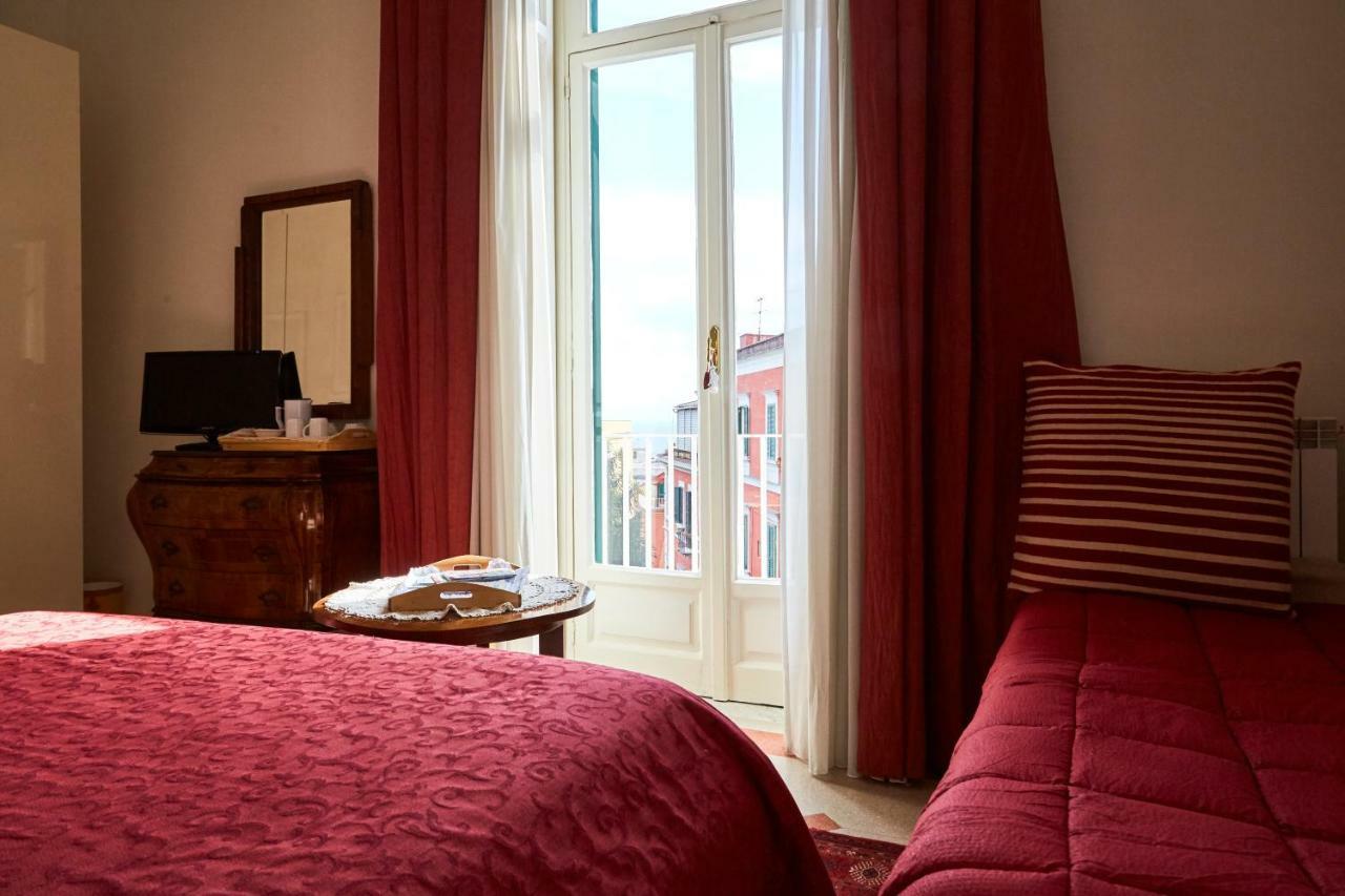 Suite Klimt P.Zza Amedeo Νάπολη Εξωτερικό φωτογραφία